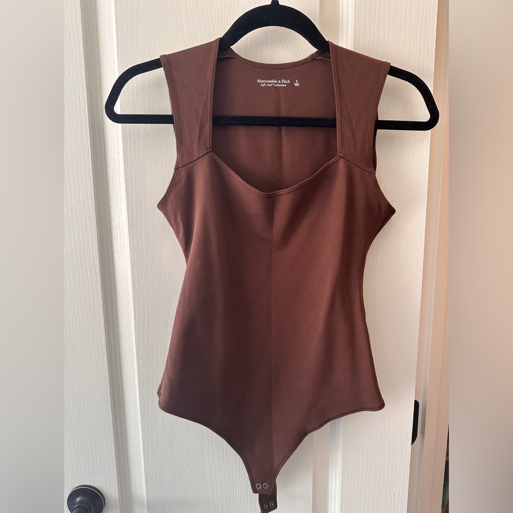 Small Abercrombie bodysuit